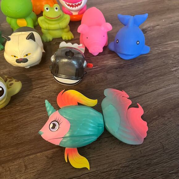 Baby Bath Toy Squirters - Picture 5 of 5